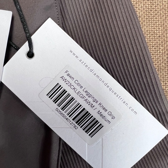 AZTEC DIAMOND FAWN CORE LEGGINGS KNEE CAP NEW - Picture 10 of 14